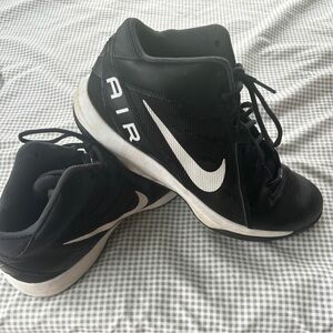Men’s Nike Air size 11.5 pre-owned used men’s sneakers